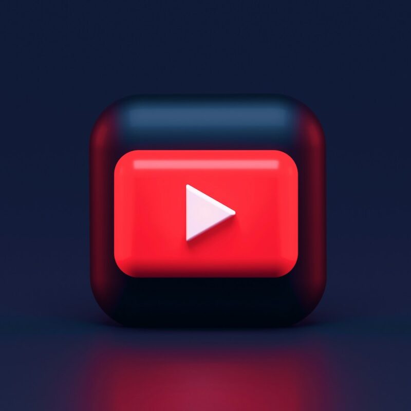 Digital News to Watch: YouTube trialling ads that play when you pause - Modo25